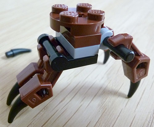 12月3日。「Nute Gunray's Mechano Chair」